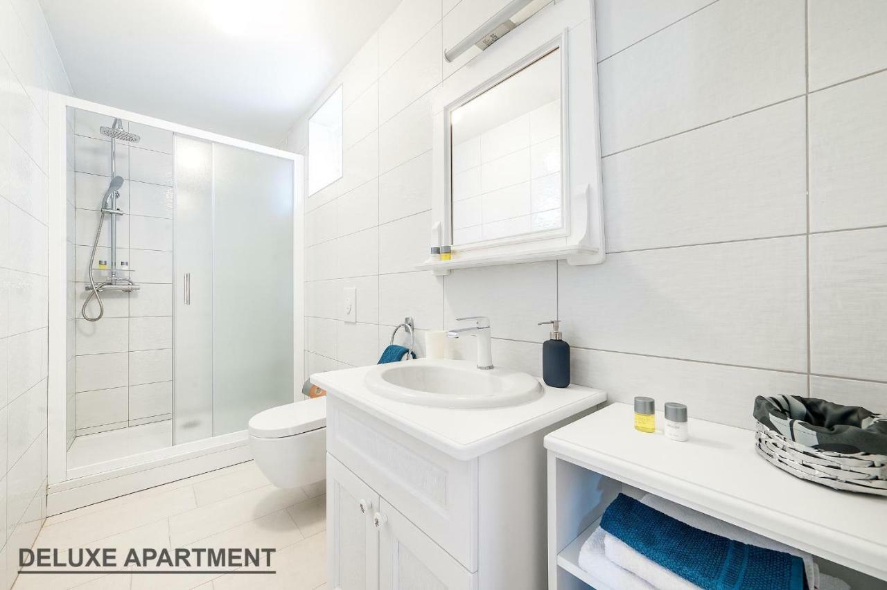 Apartments Rialto Gallery ชิเบนิก ภายนอก รูปภาพ